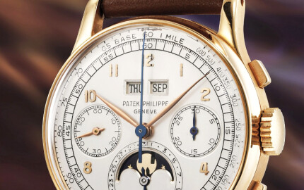 La Patek Philippe référence 1518 existe en 281 exemplaires. Celle-ci a été fabriquée en or rose.