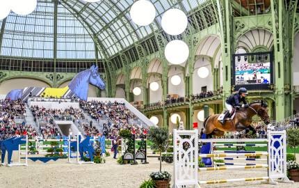 Pendant trois jours, devant quelque vingt mille passionnés, le Saut Hermès a retrouvé son écrin d’origine, le Grand Palais, où la belle aventure avait commencé en 2010.