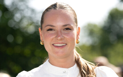 La princesse Ingrid Alexandra de Norvège au festival Miniøya au Tøyenparken à Oslo, le 14 juin 2025. 